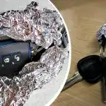 Miért csomagolják alufóliába a sofőrök az autókulcsokat: egy magyarázat, amely sokakat meglep majd Miért csomagolják alufóliába a sofőrök az autókulcsokat: egy magyarázat, amely