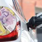 Jelentős megtakarítás a benzin és a gázolaj árán: az autósok elárulták a legjobb trükkök TOP-ját Jelentős megtakarítás a benzin és a gázolaj árán: az autósok